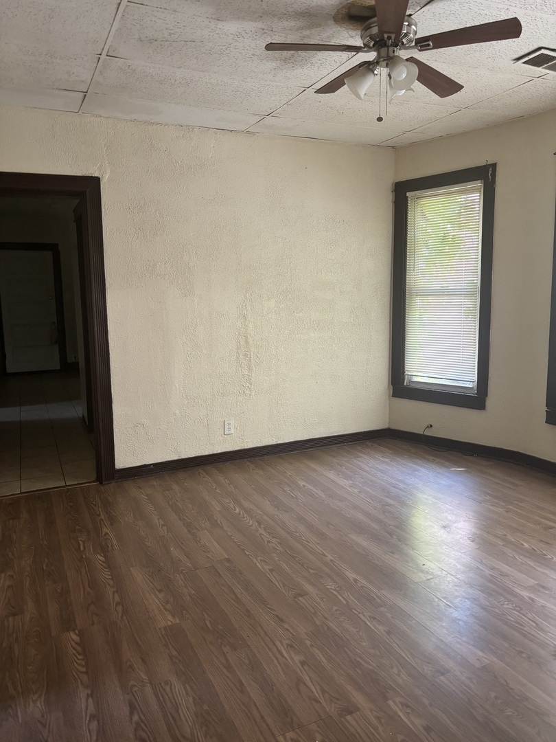 11317 S Edbrooke Avenue Property Photo 5