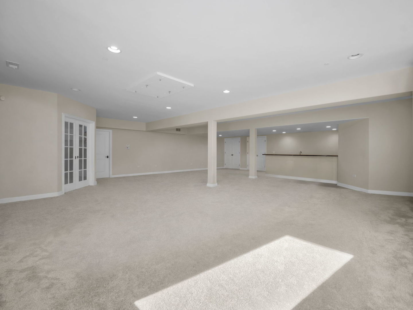 2389 E 2450th Road Property Photo 58