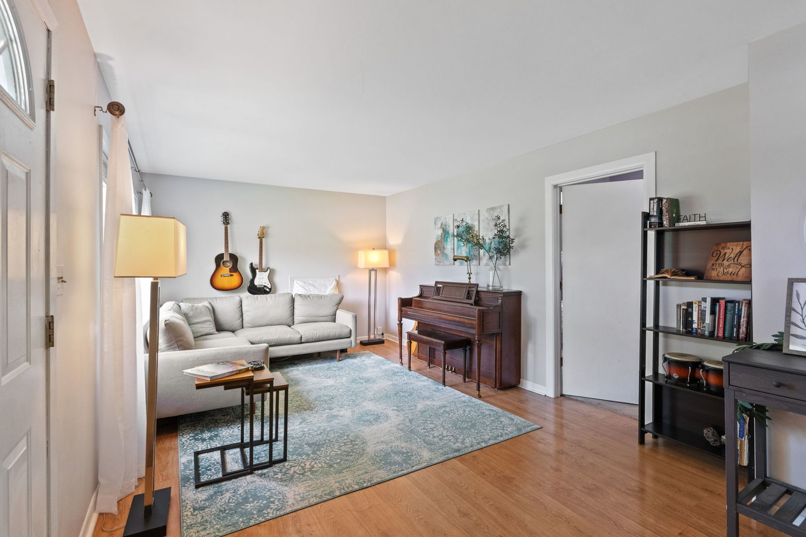4335 Prospect Avenue Property Photo 4