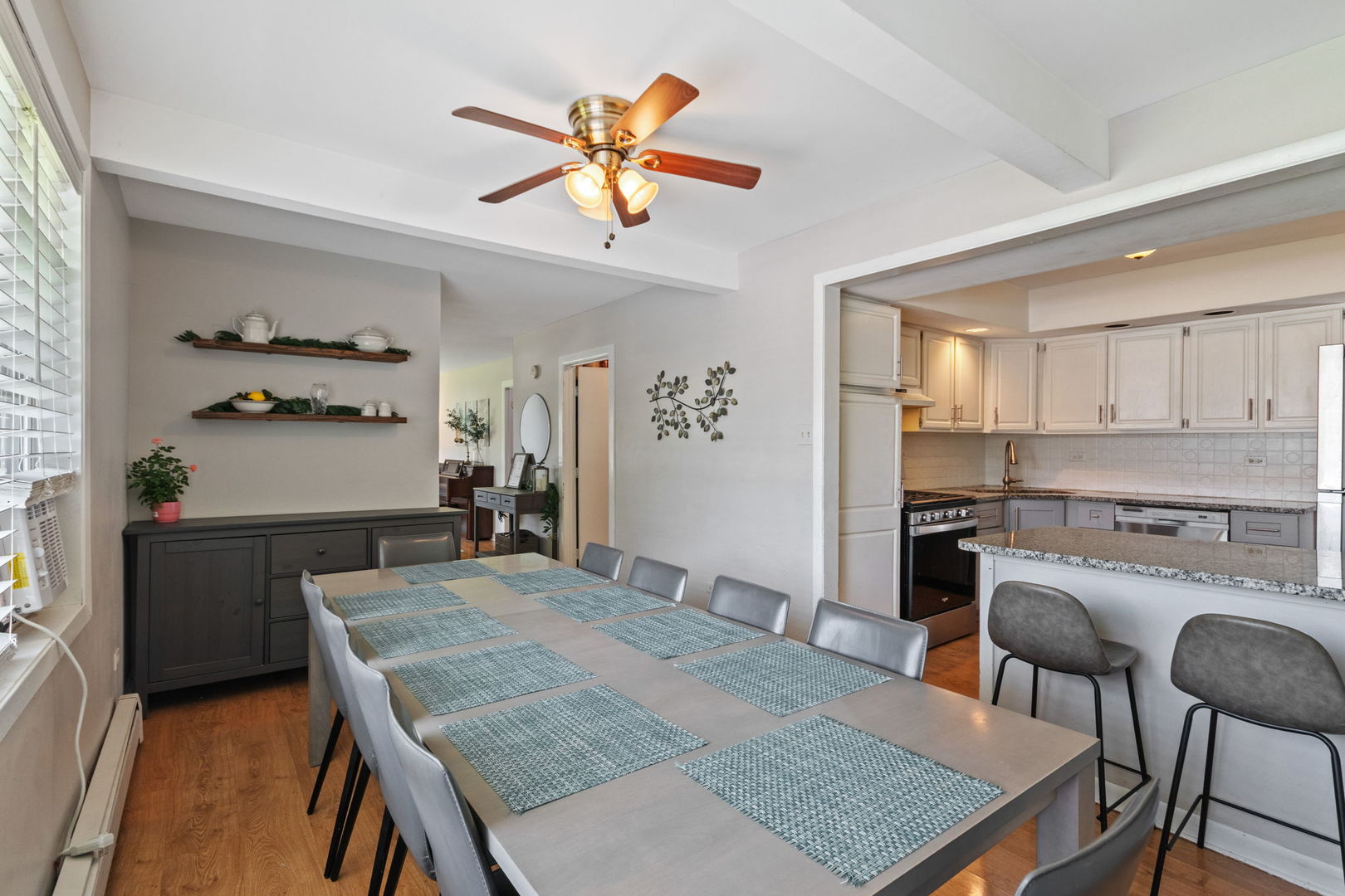 4335 Prospect Avenue Property Photo 10