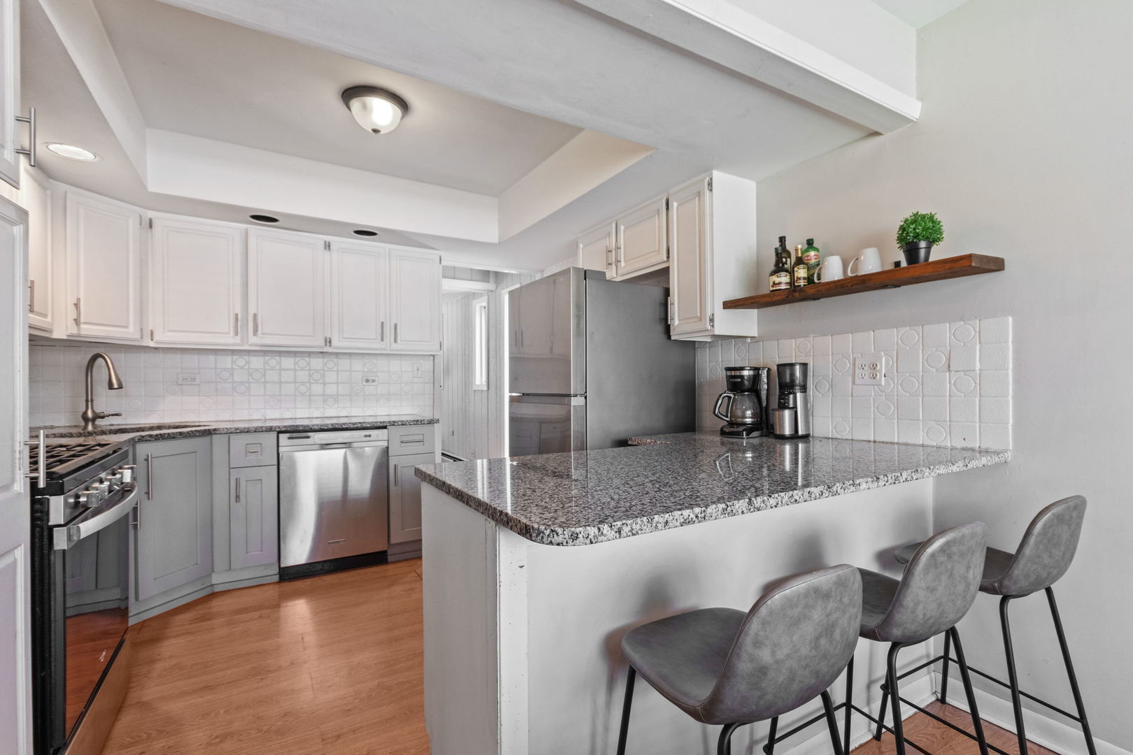 4335 Prospect Avenue Property Photo 12
