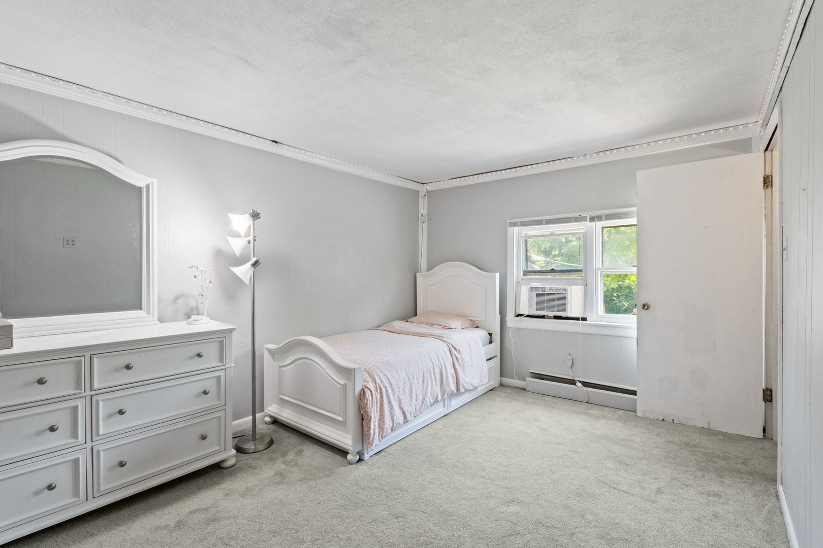 4335 Prospect Avenue Property Photo 38