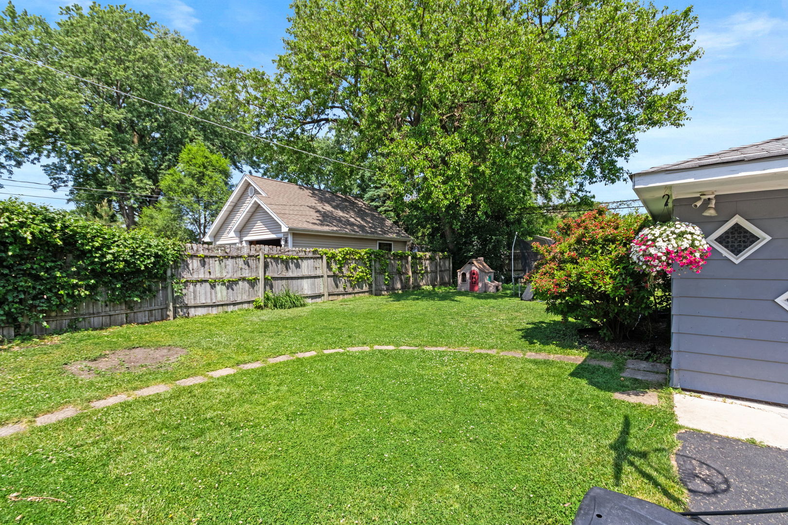 4335 Prospect Avenue Property Photo 47