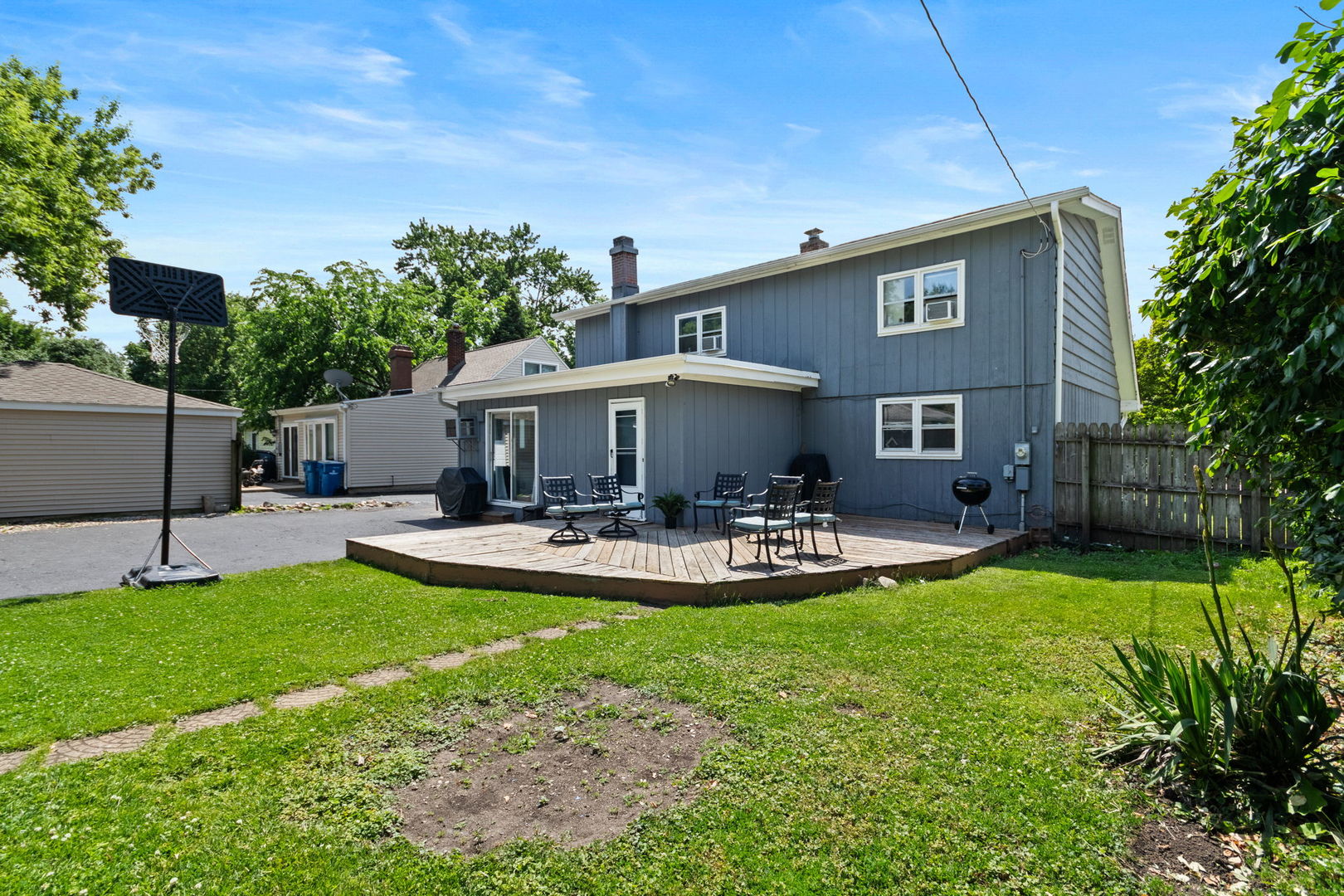 4335 Prospect Avenue Property Photo 48