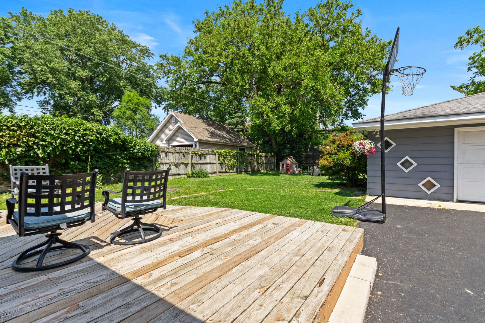4335 Prospect Avenue Property Photo 54