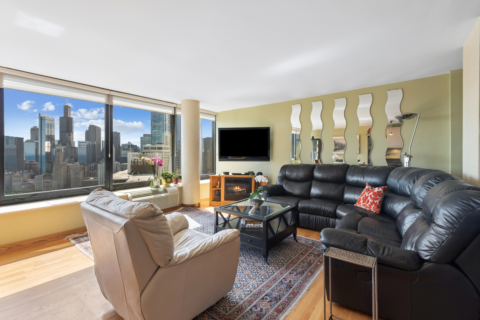 155 N Harbor Drive 4101-4102 Property Photo 4