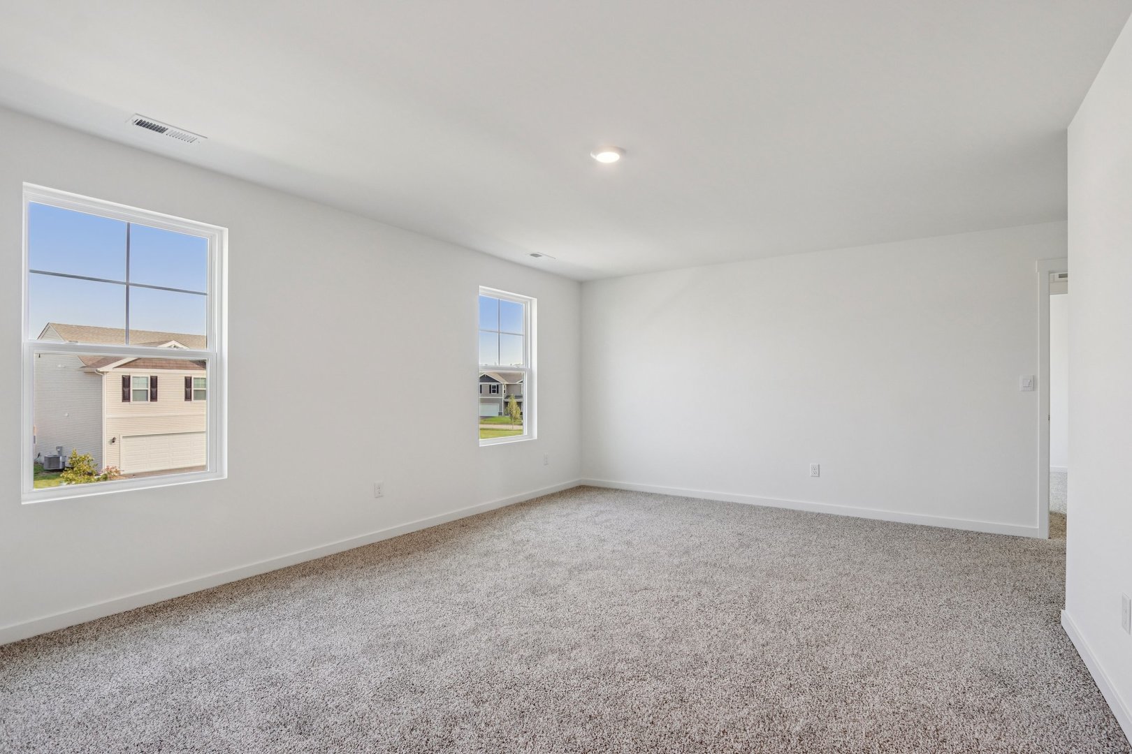 992 Sapphire Lane Property Photo 24