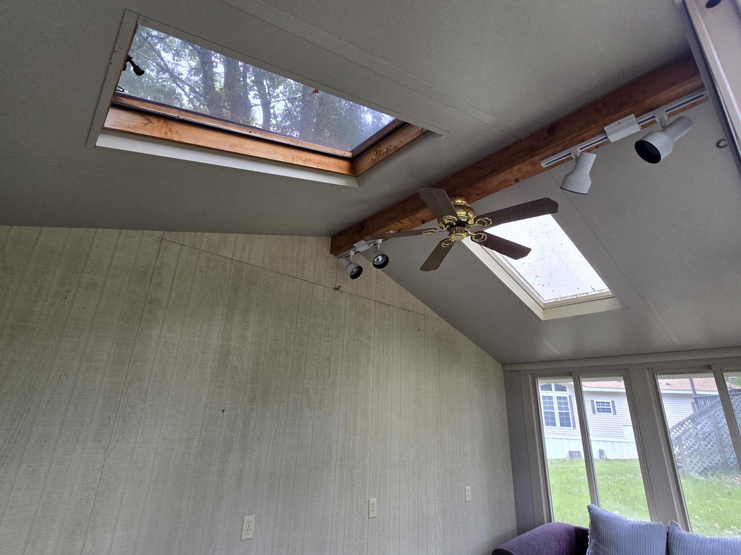 2/256 Woodhaven Property Photo 7
