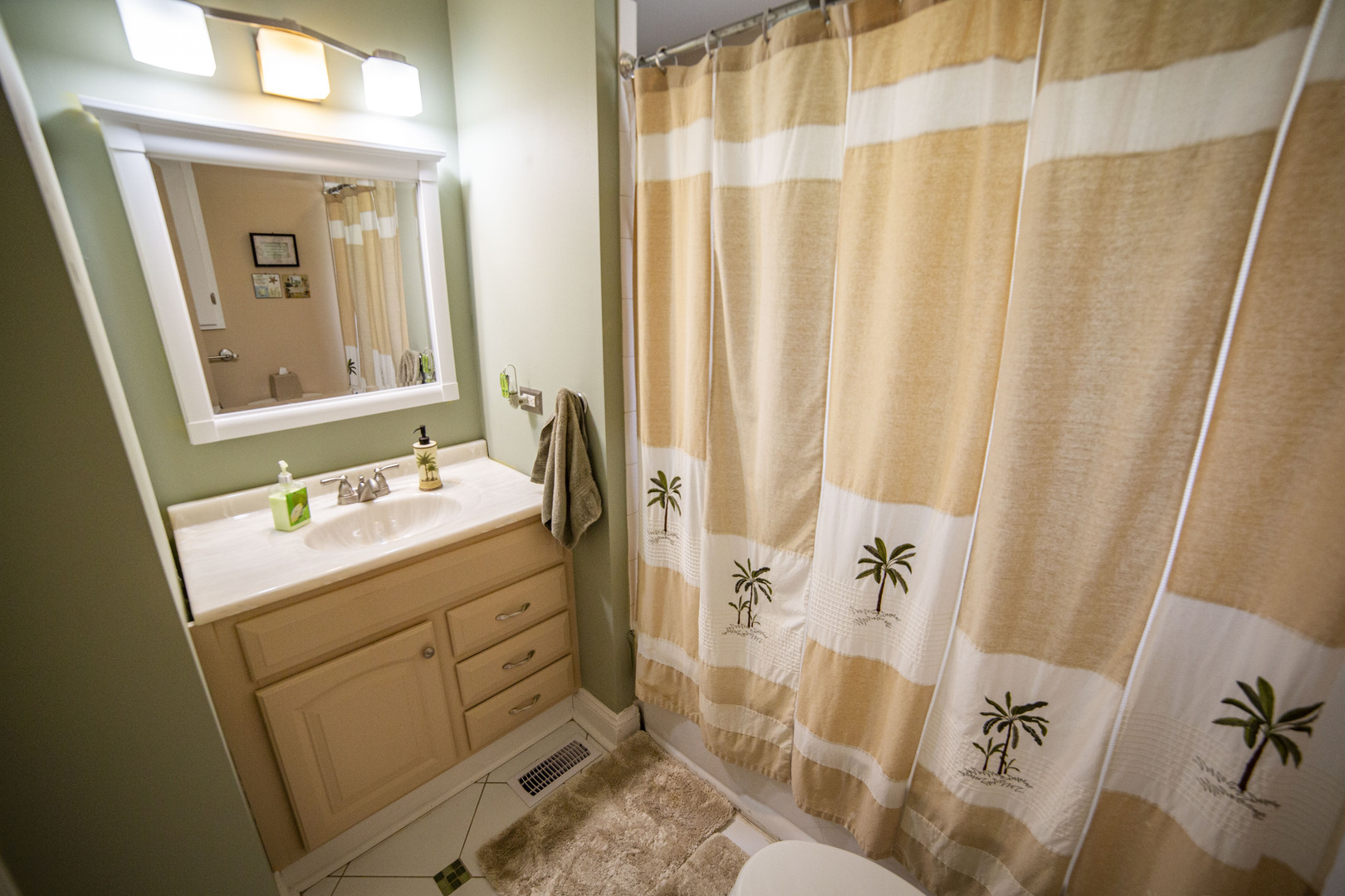 10435 Barnard Drive Property Photo 11
