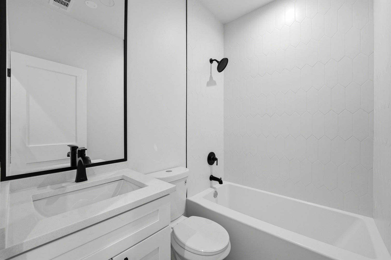 5729 W Ohio Street Property Photo 19