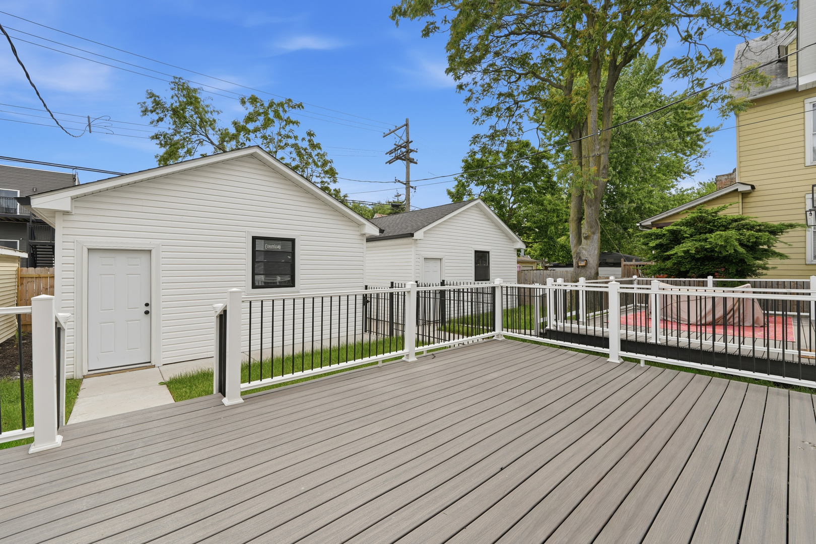 5729 W Ohio Street Property Photo 28