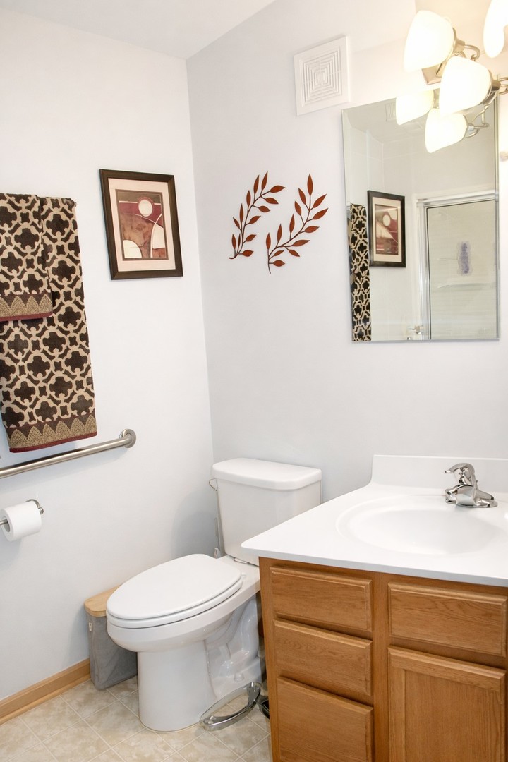 801 N Mclean Boulevard 258 Property Photo 8