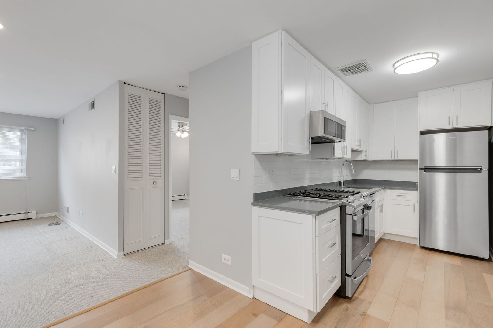 515 W Wrightwood Avenue 312 Property Photo 10