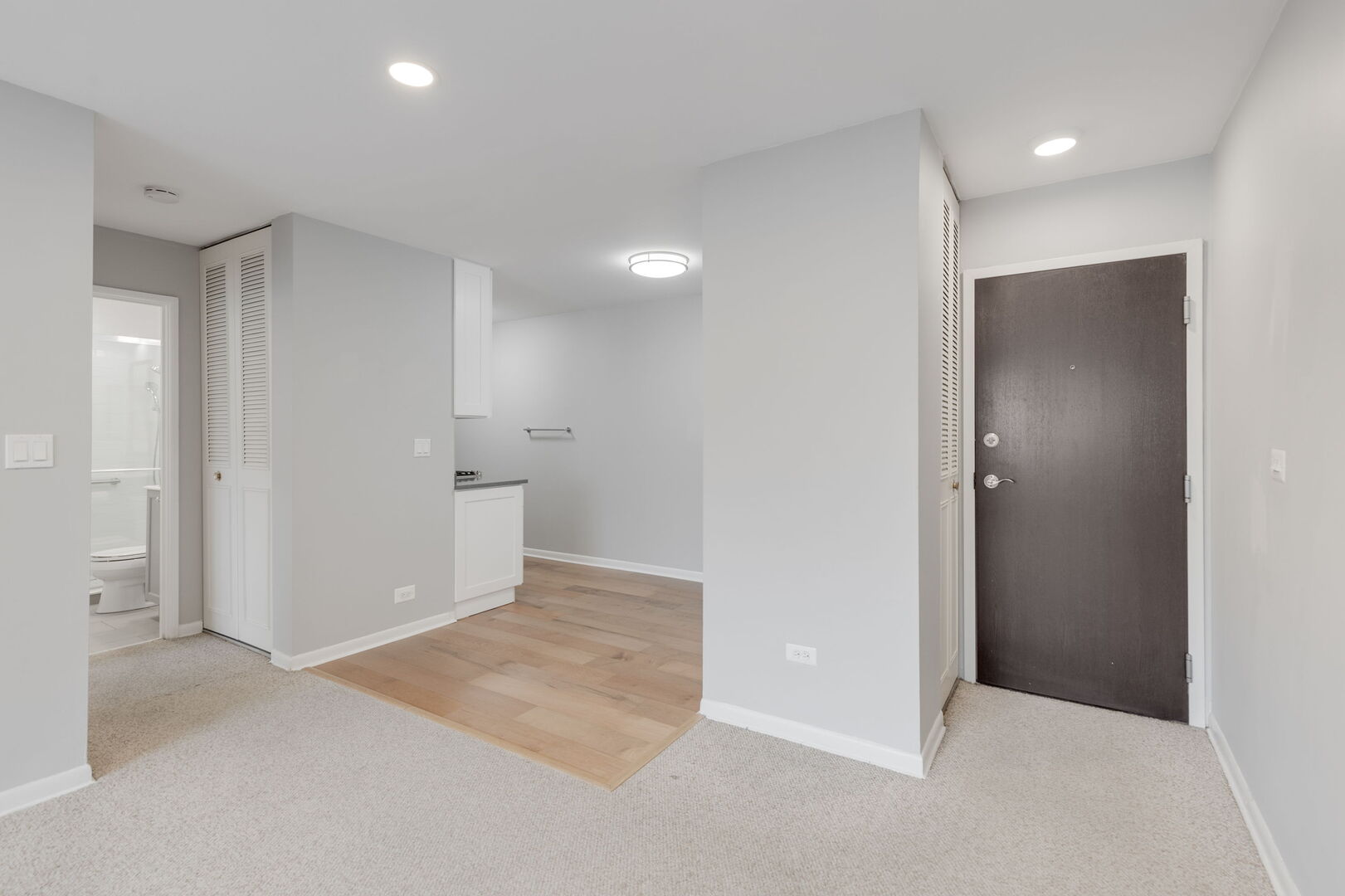515 W Wrightwood Avenue 312 Property Photo 12