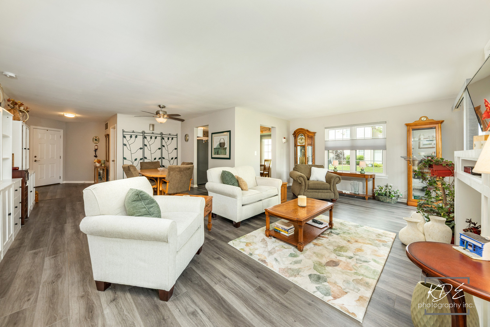 21255 Silktree Circle Property Photo 6