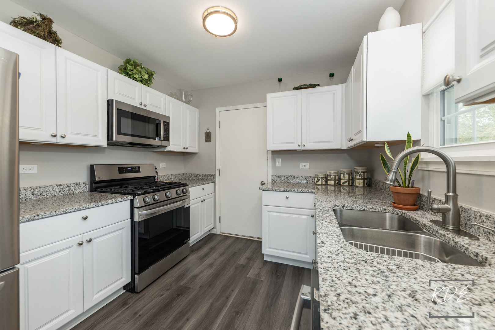 21255 Silktree Circle Property Photo 11