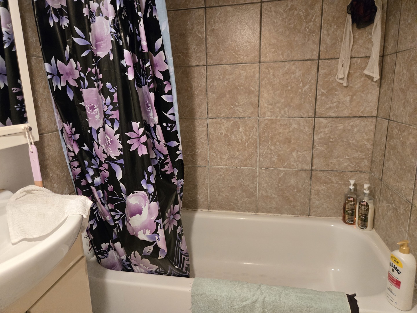 953 Elizabeth Street Property Photo 7