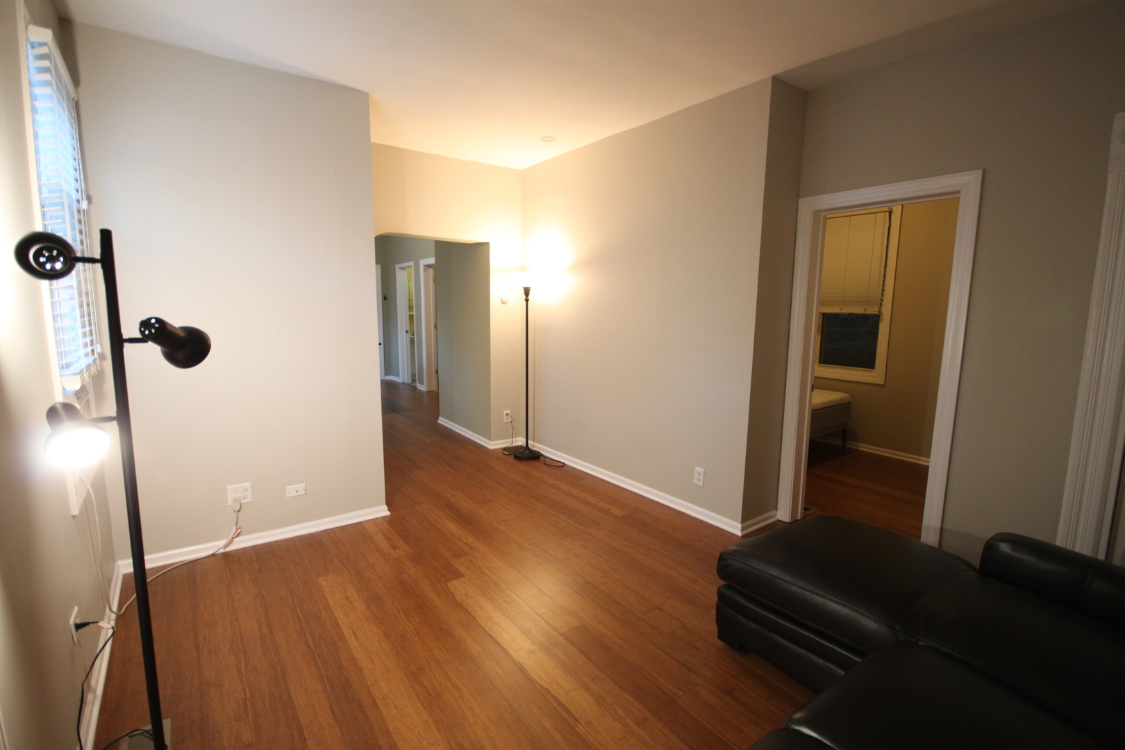 2115 W Wellington Avenue Property Photo 24