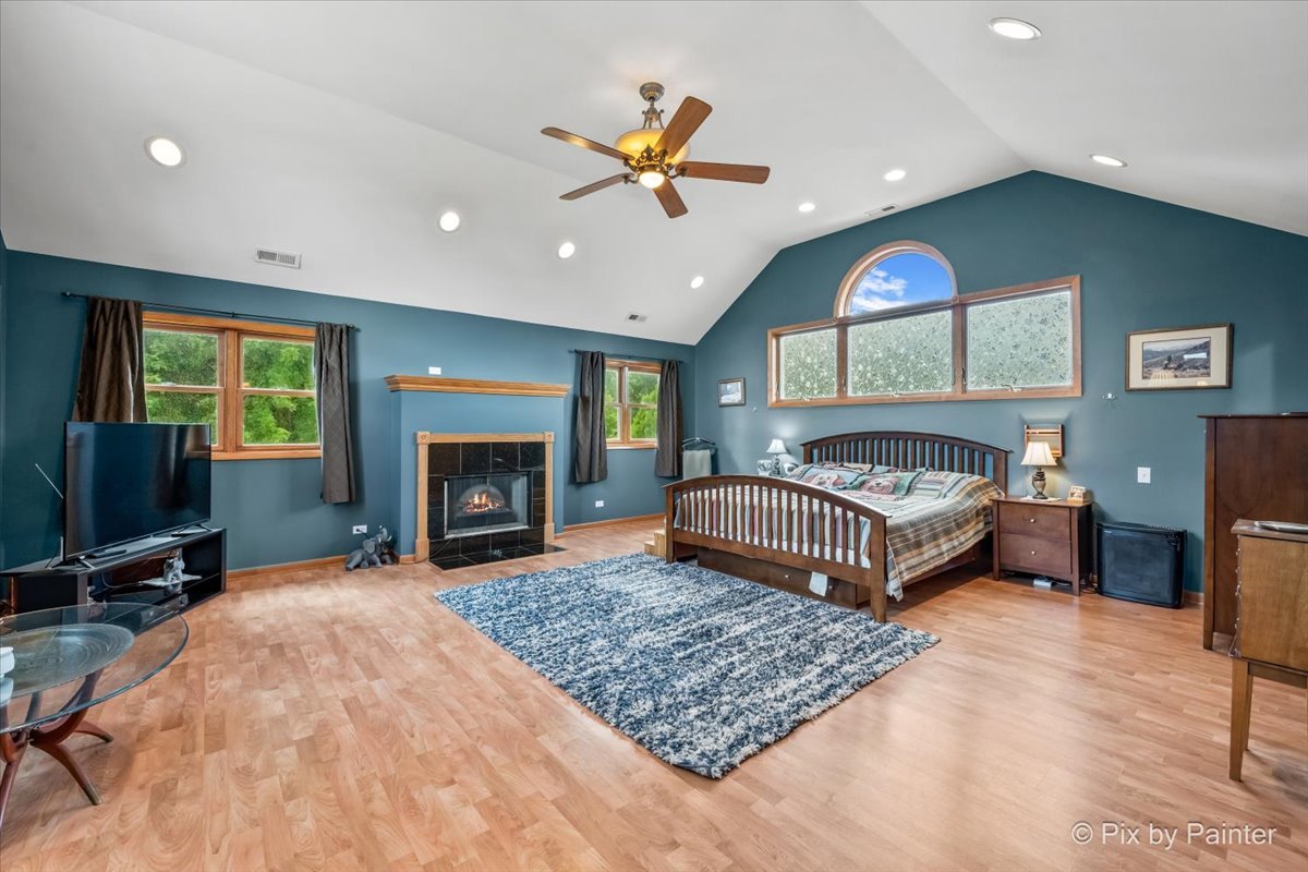 4n260 Walter Road Property Photo 23