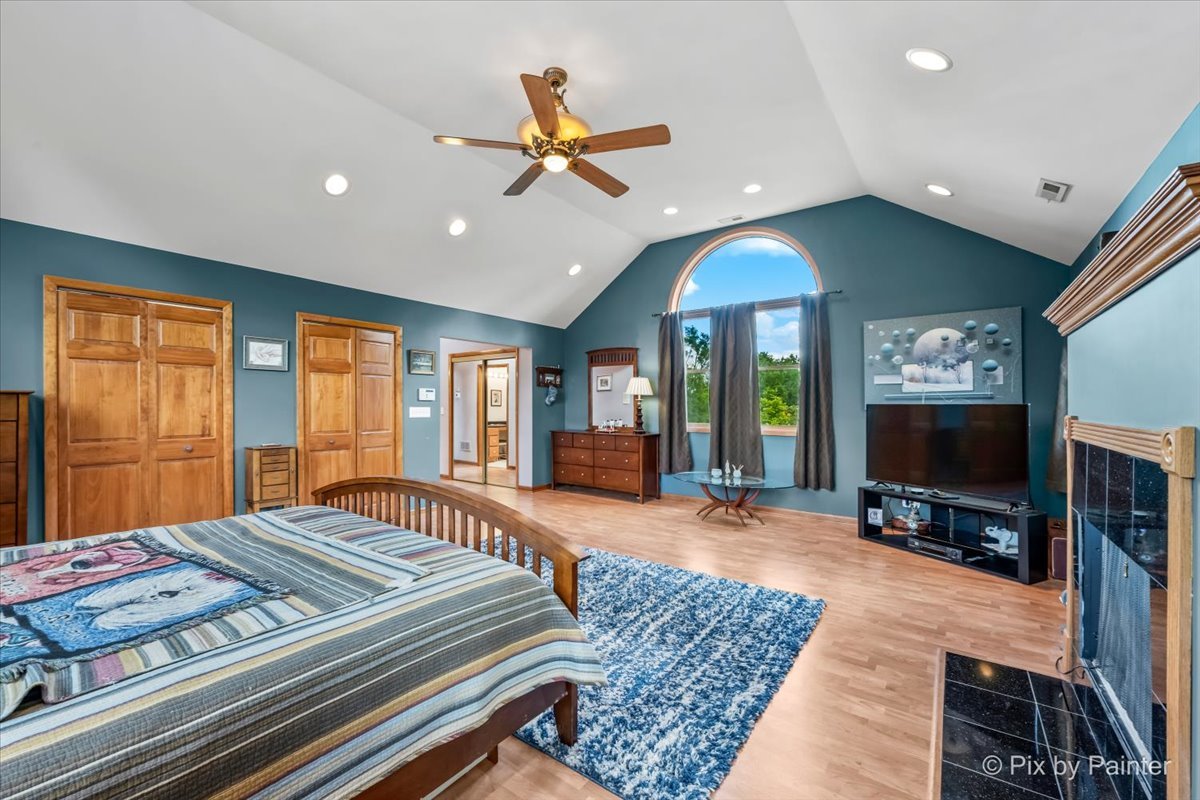 4n260 Walter Road Property Photo 24