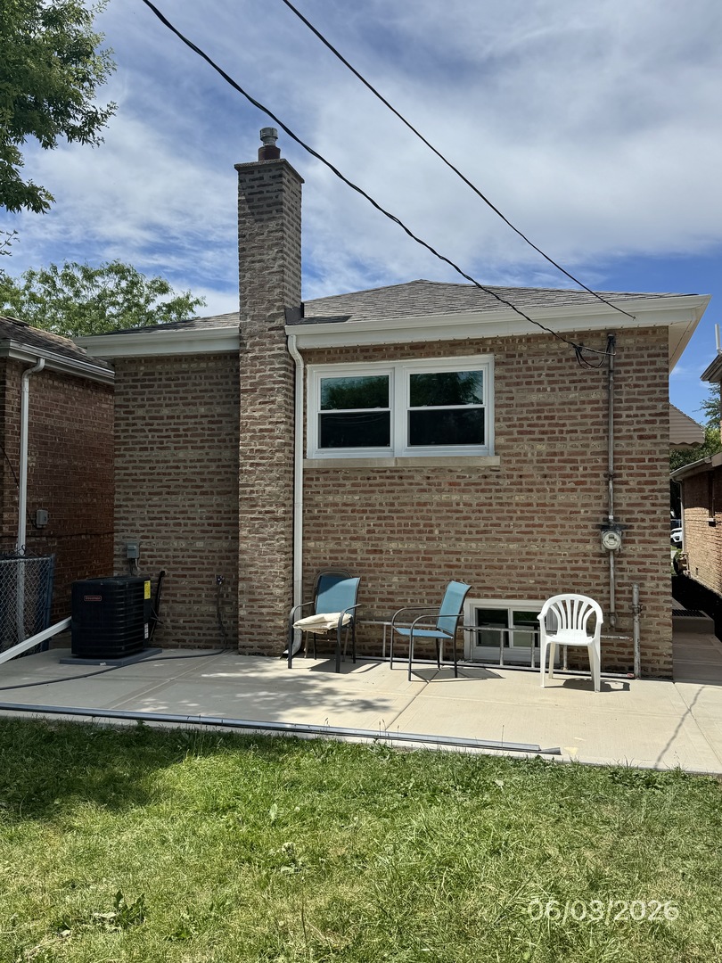 7349 S Honore Street Property Photo 22