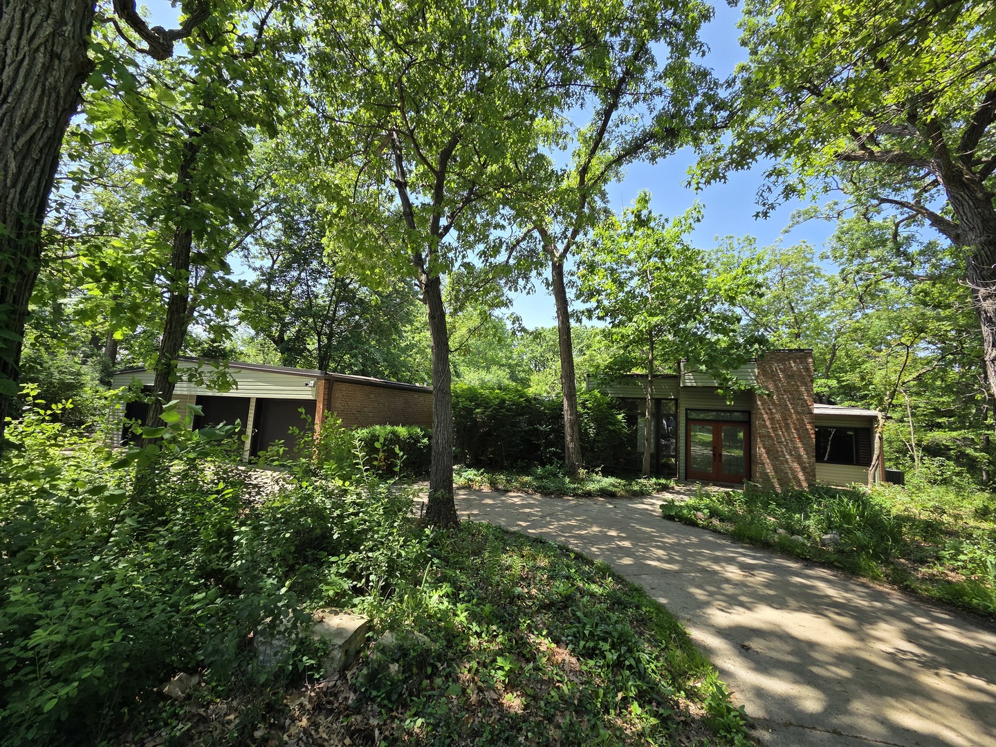 1620 Cambridge Avenue Property Photo 2