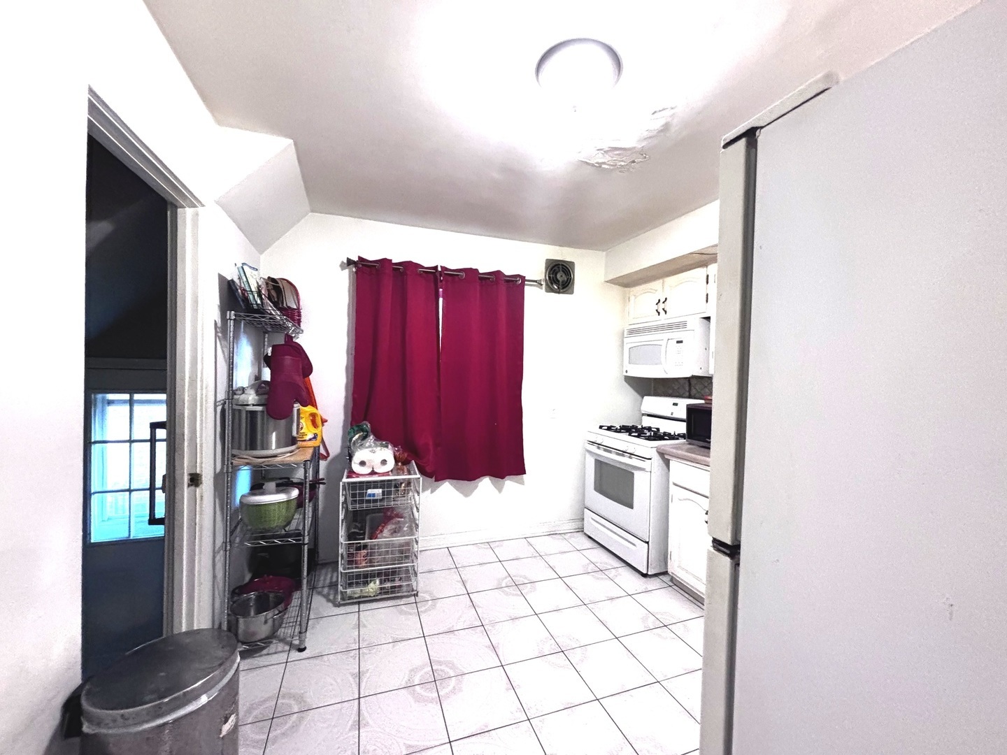 814 Norfolk Avenue Property Photo 8