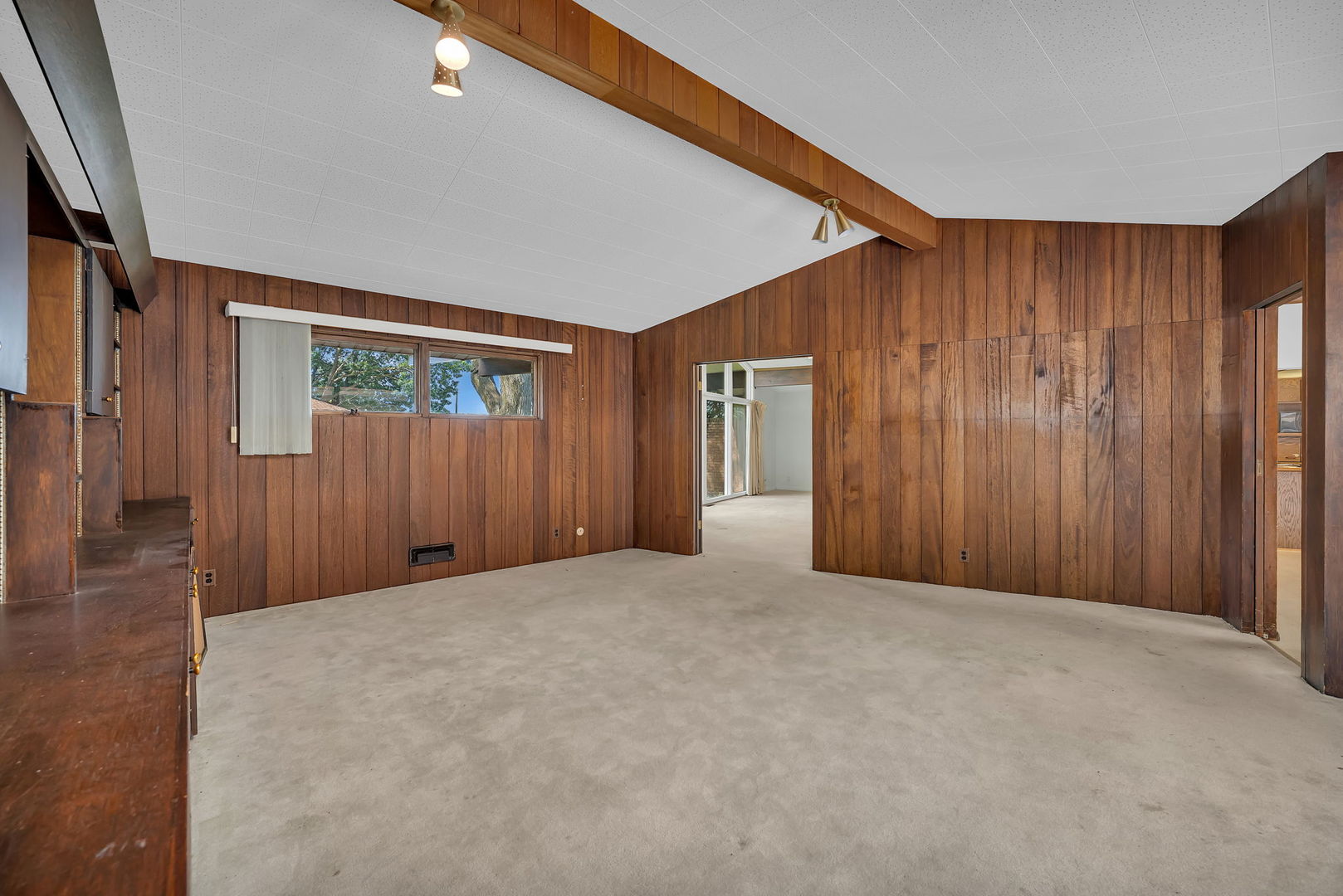702 Palladium Drive Property Photo 9