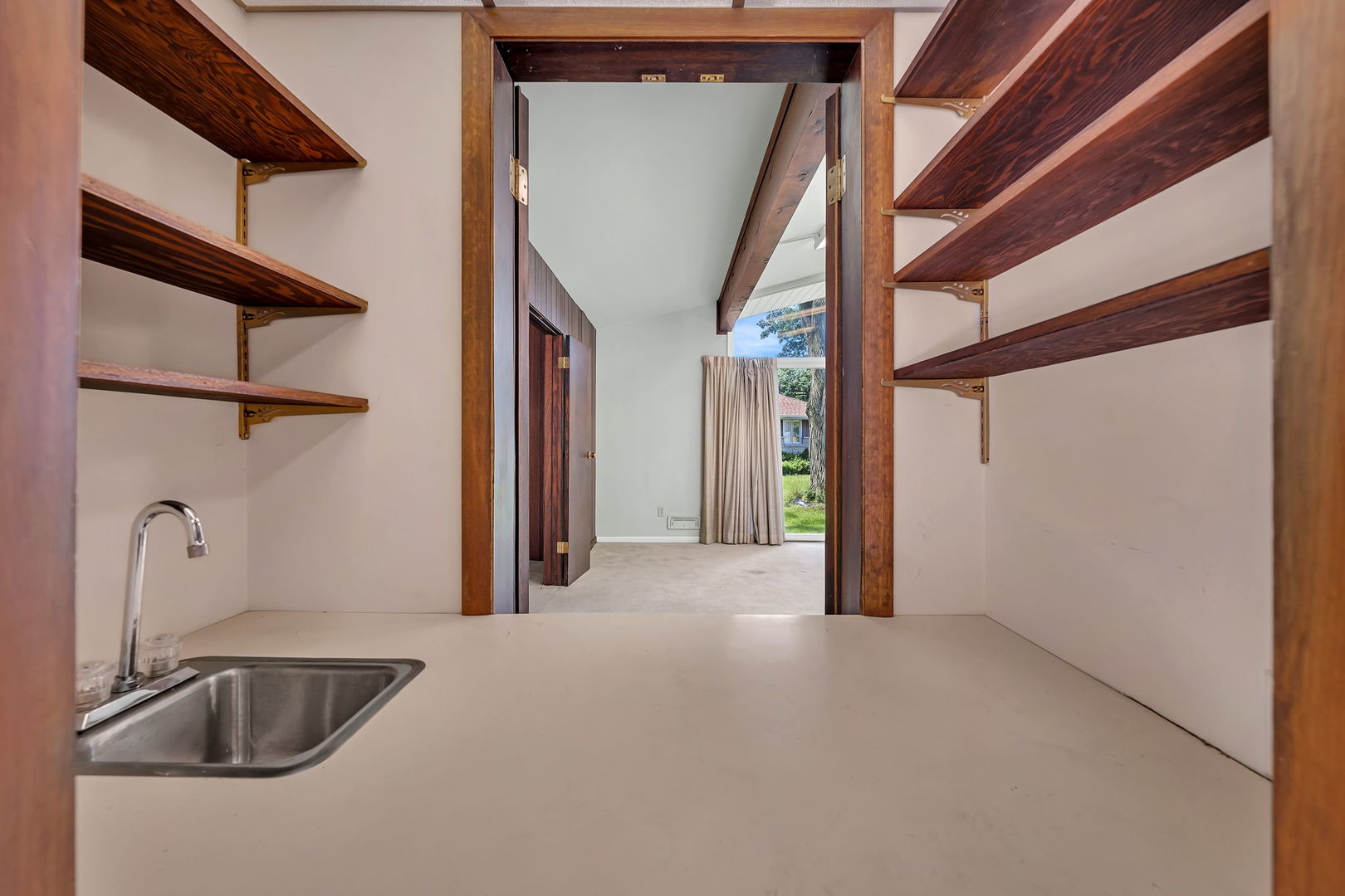 702 Palladium Drive Property Photo 10