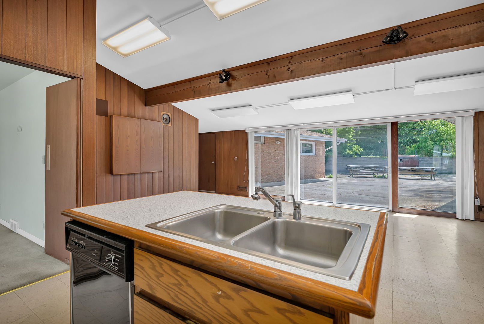702 Palladium Drive Property Photo 15