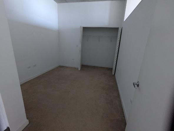 235 W Van Buren Street 3702 Property Photo 9