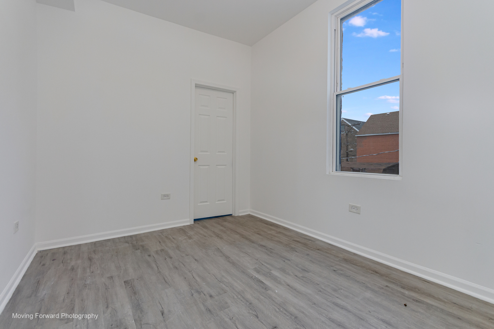 2524 S California Avenue Property Photo 19