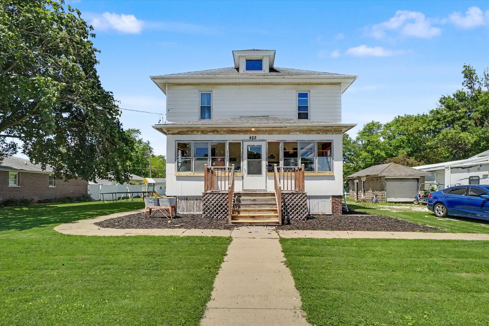 422 N 2nd Street