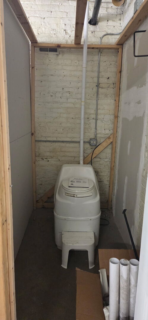 4248 N Elston Avenue Property Photo 5