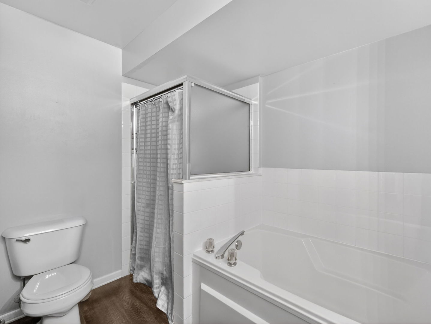 979 Huntington Drive 979 Property Photo 11
