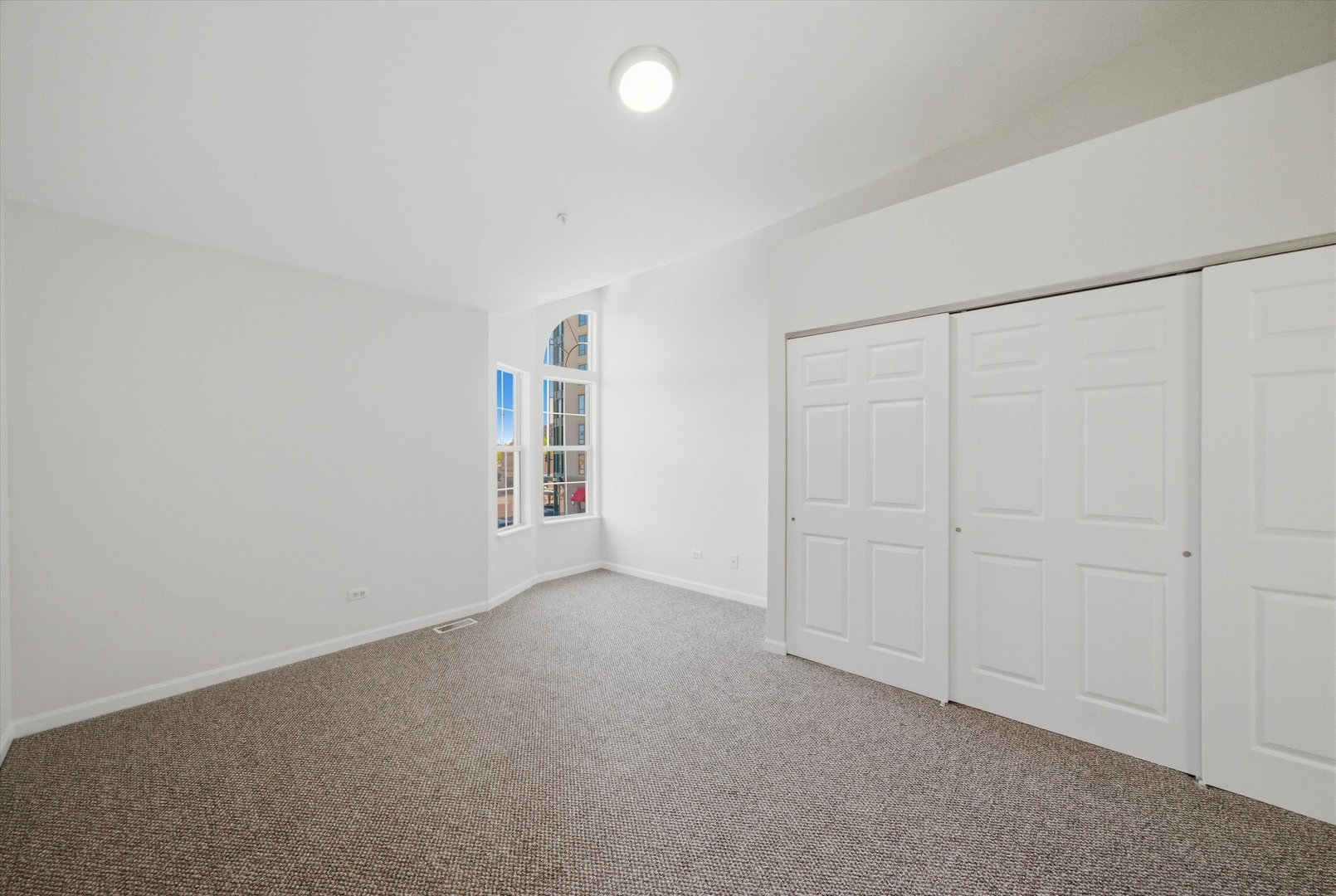 8009 Lincoln Avenue Property Photo 18