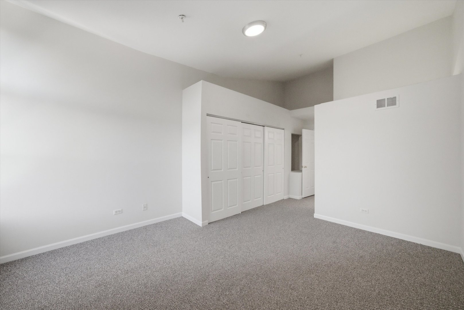 8009 Lincoln Avenue Property Photo 19