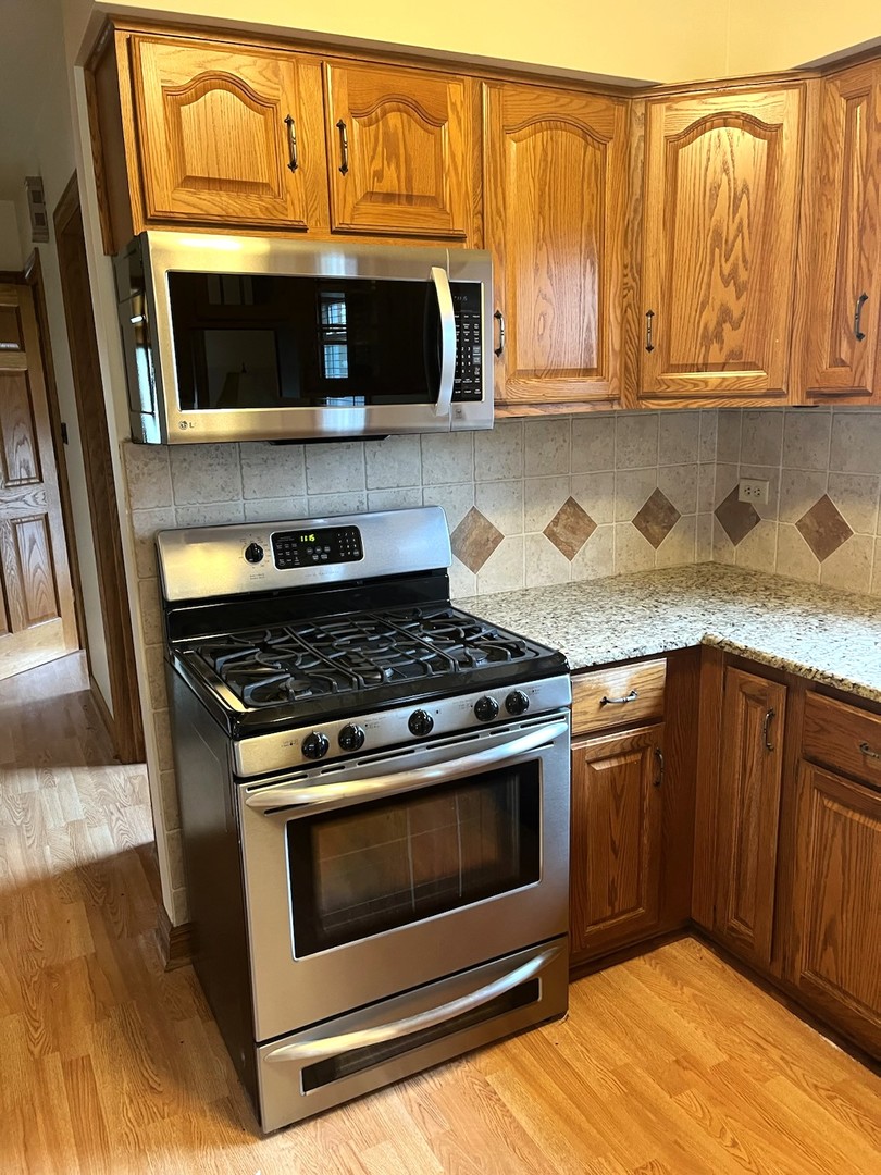 5959 S Rutherford Avenue Property Photo 10