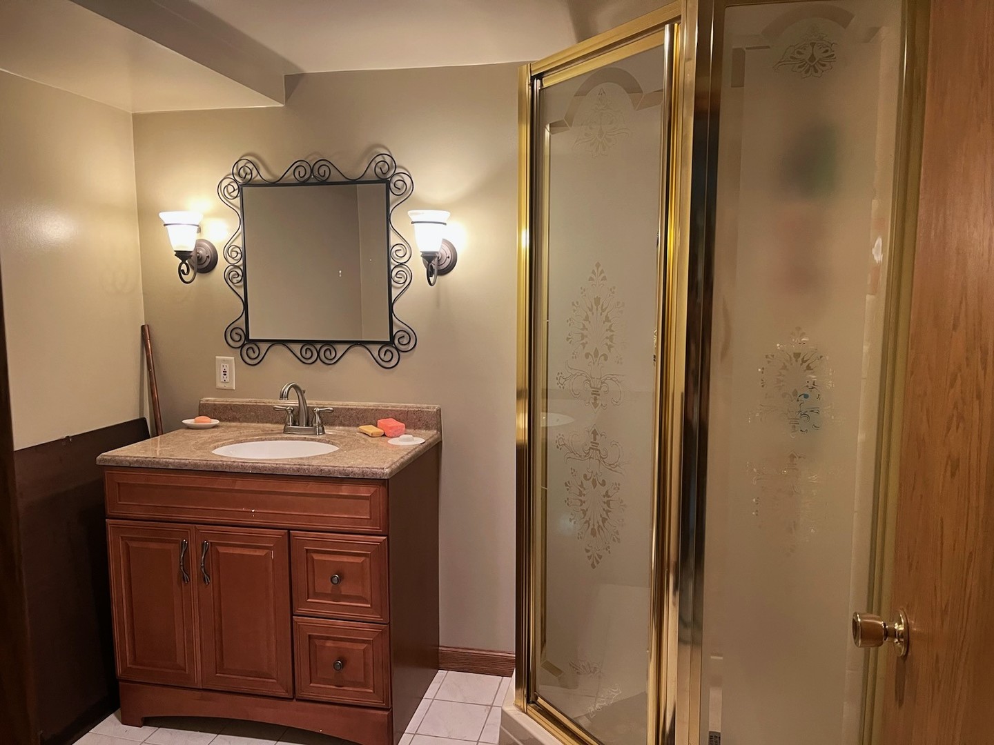 5959 S Rutherford Avenue Property Photo 15