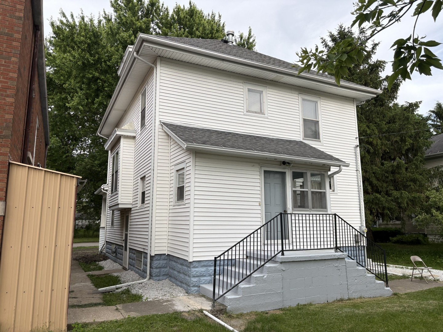130 S 5'th Street Street Property Photo 2