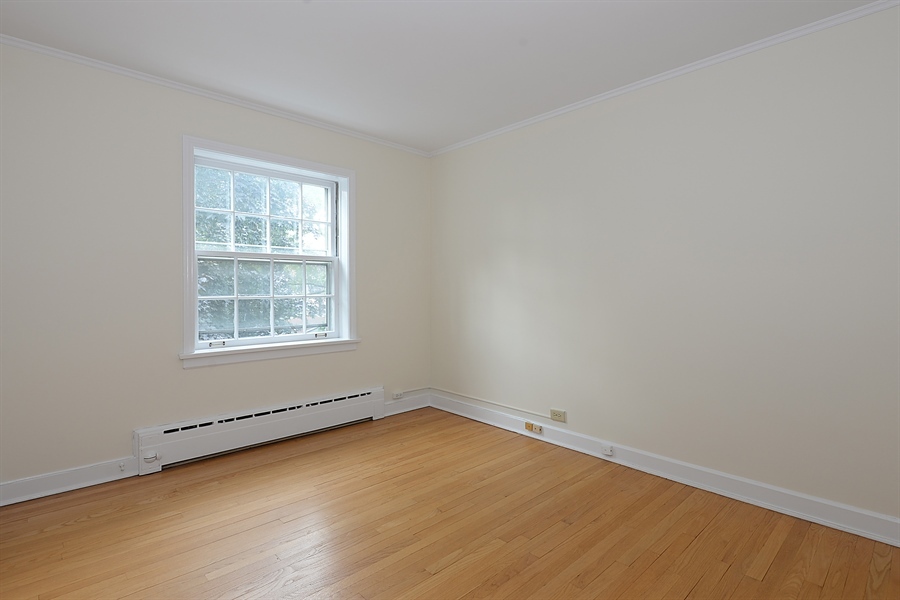 1402 Hinman Avenue 2e Property Photo 10