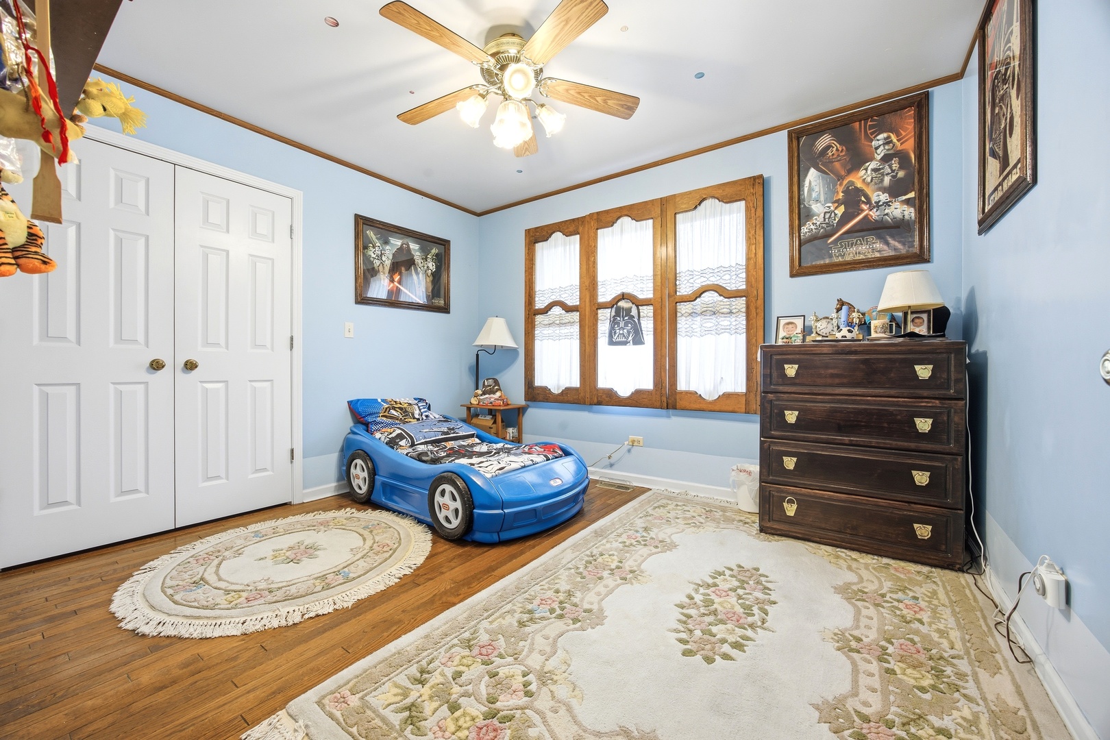 1610 Elmdale Avenue Property Photo 17