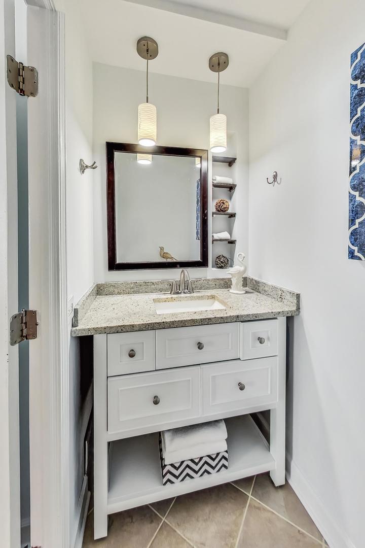 155 N Harbor Drive 2404 Property Photo 13