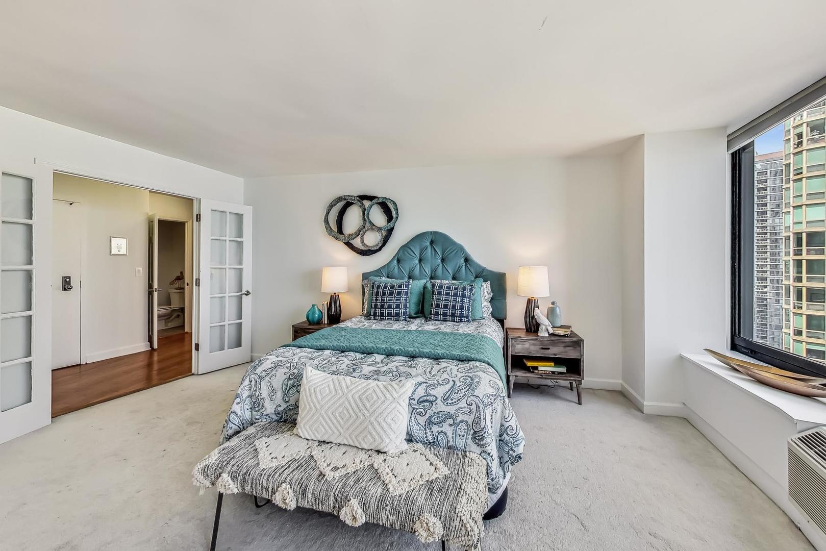 155 N Harbor Drive 2404 Property Photo 14
