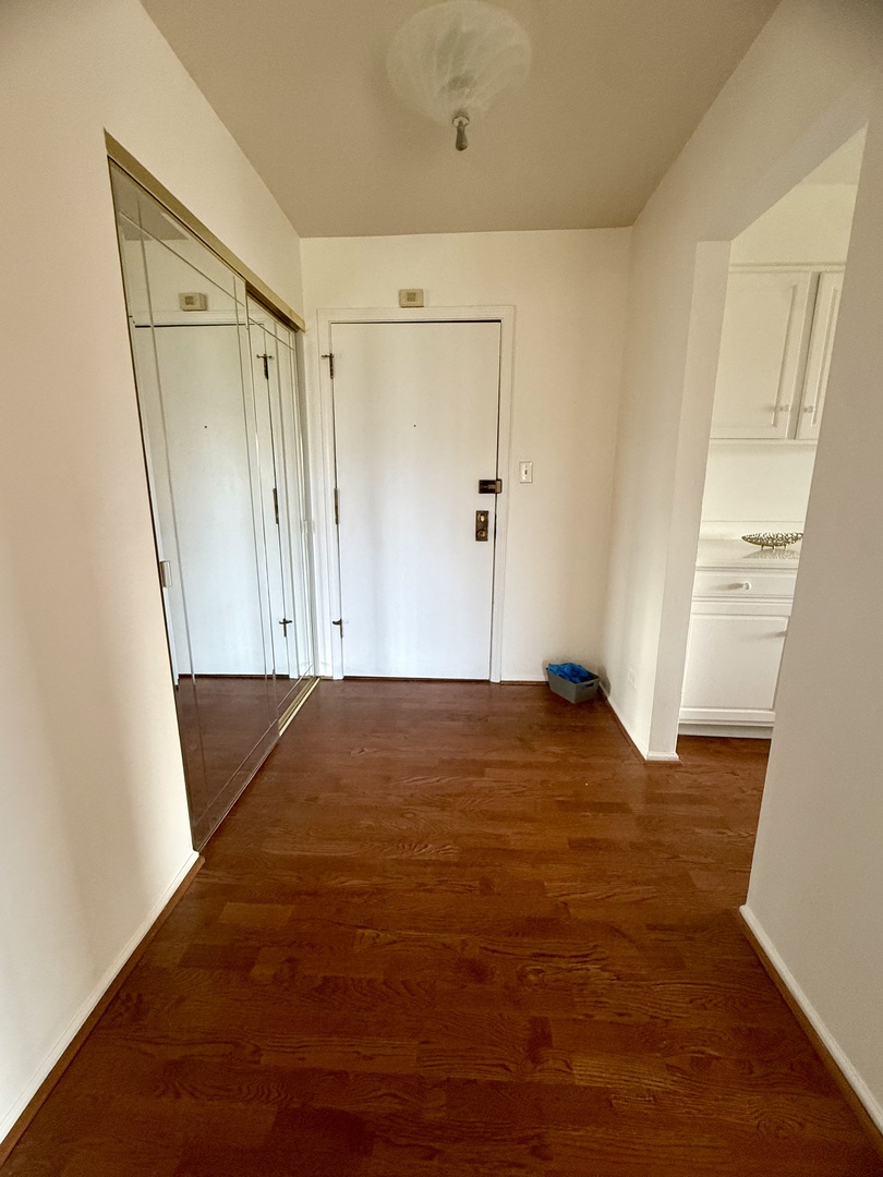 3350 N Carriageway Drive 318 Property Photo 16