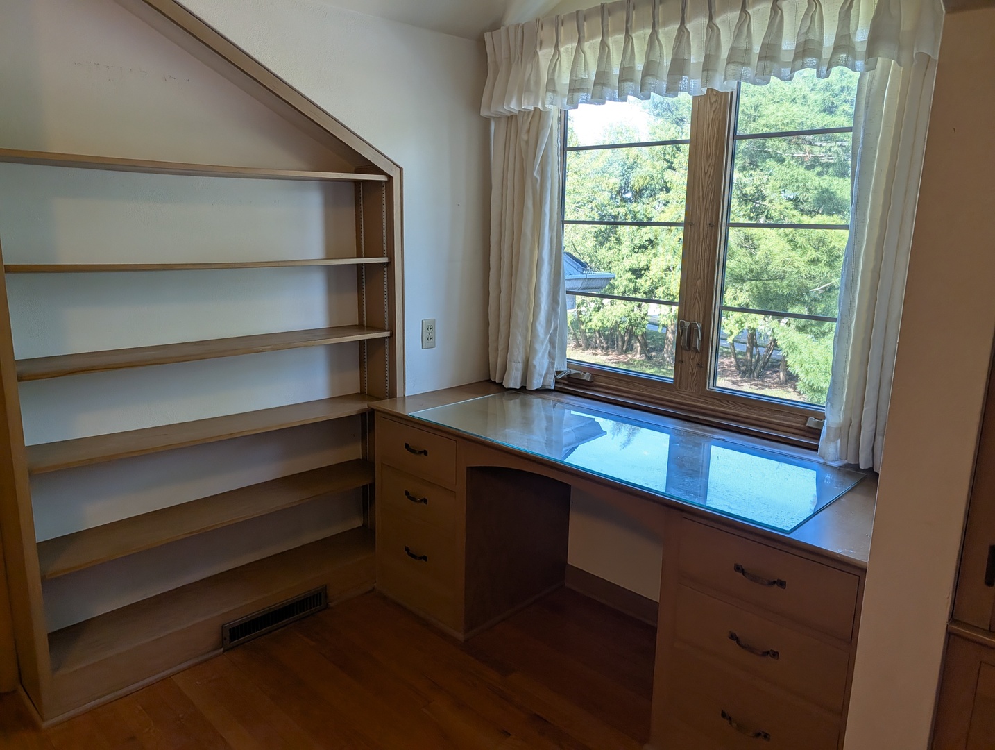1225 Tilton Park Drive Property Photo 25