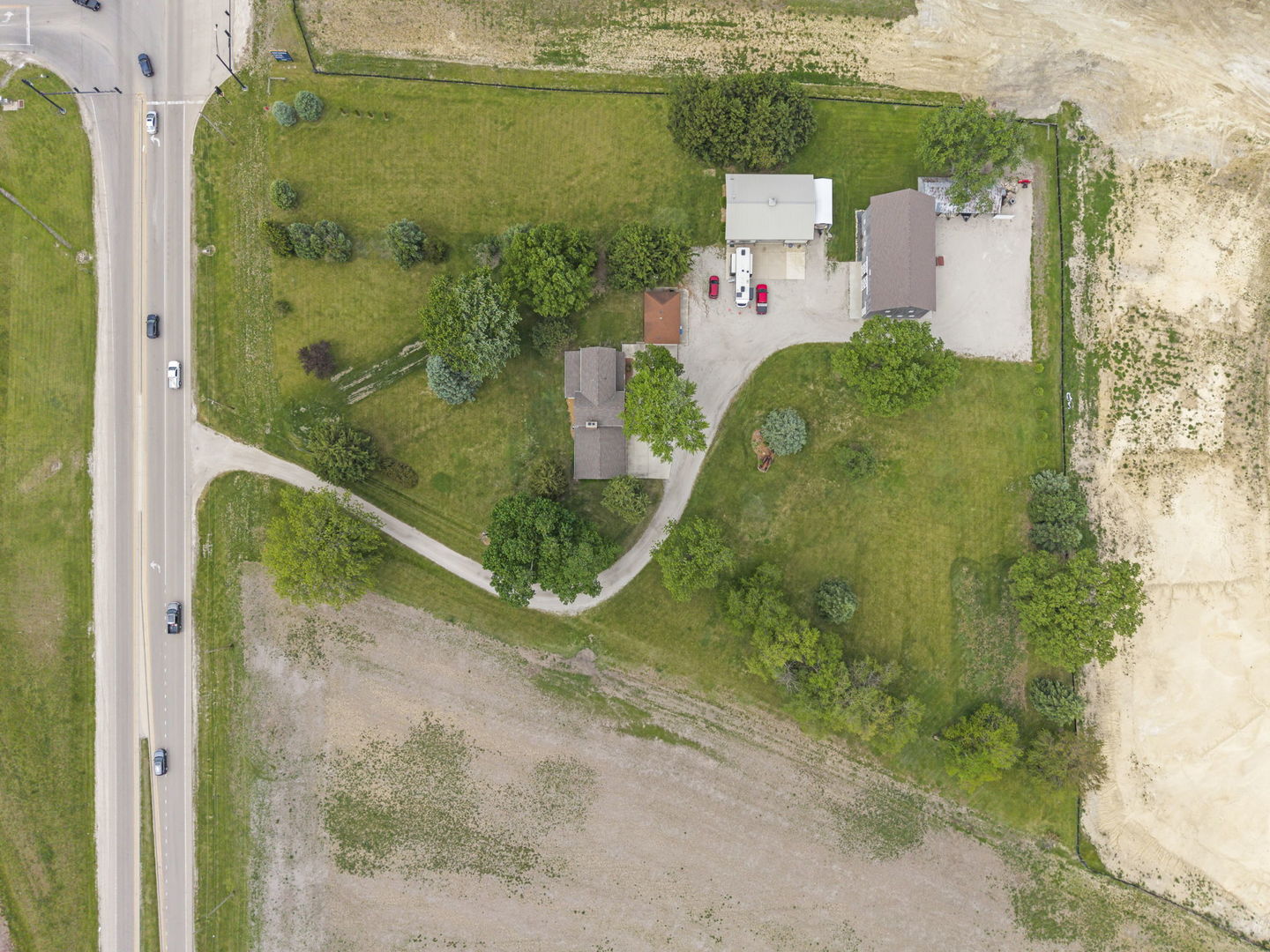 6398 Ridge Road Property Photo 6