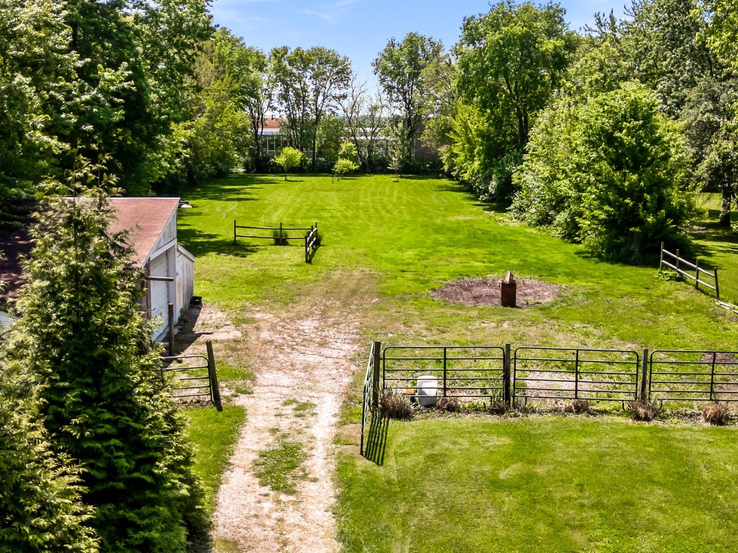 209 Woodrig Road Property Photo 4