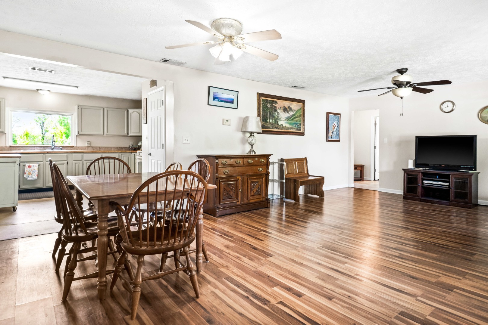 209 Woodrig Road Property Photo 15