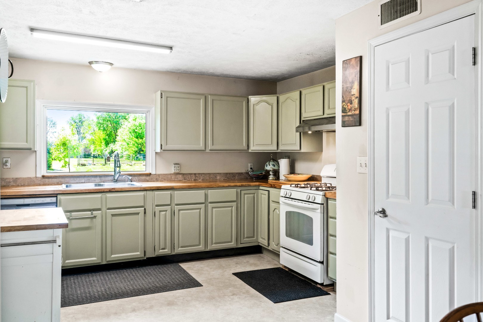 209 Woodrig Road Property Photo 19